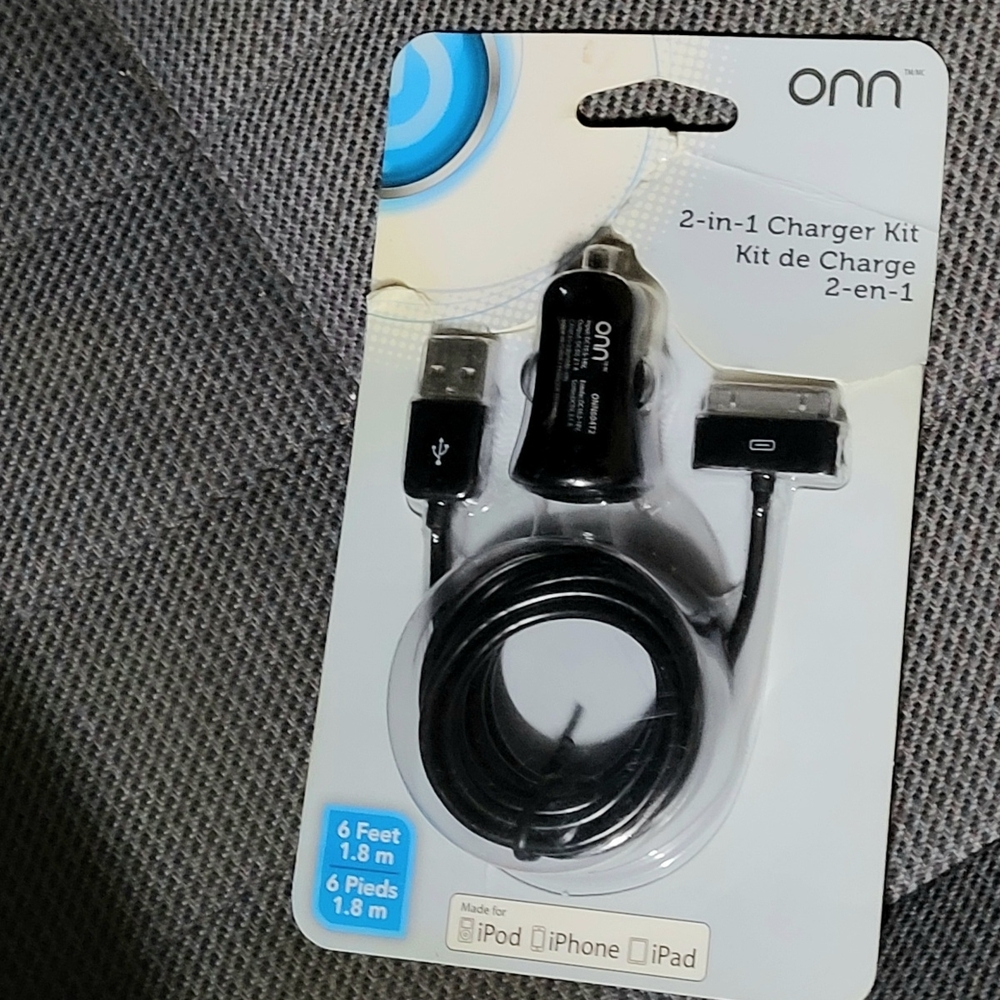 On Running USB Car Charger Kit - White
